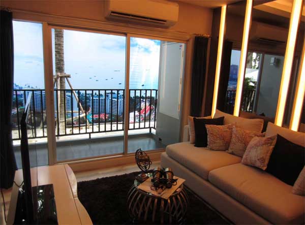 Недвижимость в Таиланде. Купить двухкомнатную квартиру от застройщика. Centric Sea Pattaya
